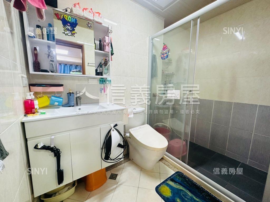 稀有釋出荷蘭海韻三房平車房屋室內格局與周邊環境