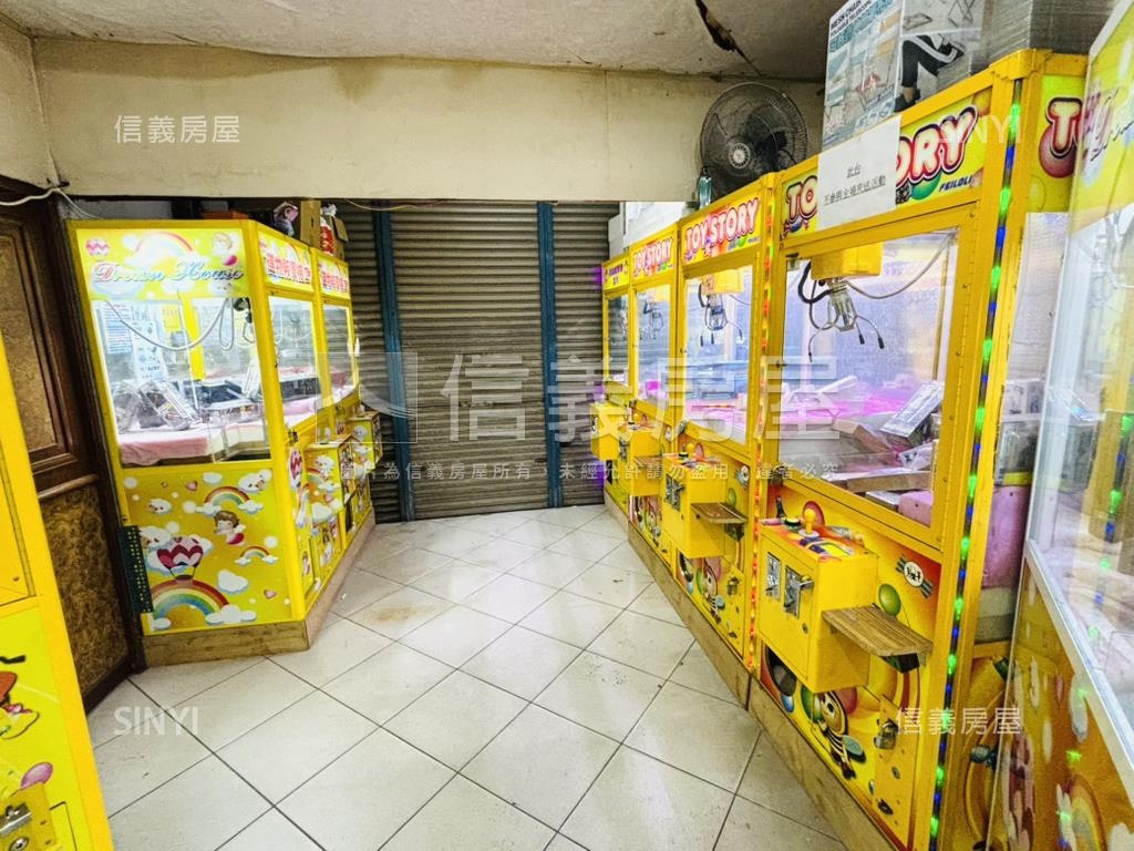 中華路上大金店面房屋室內格局與周邊環境
