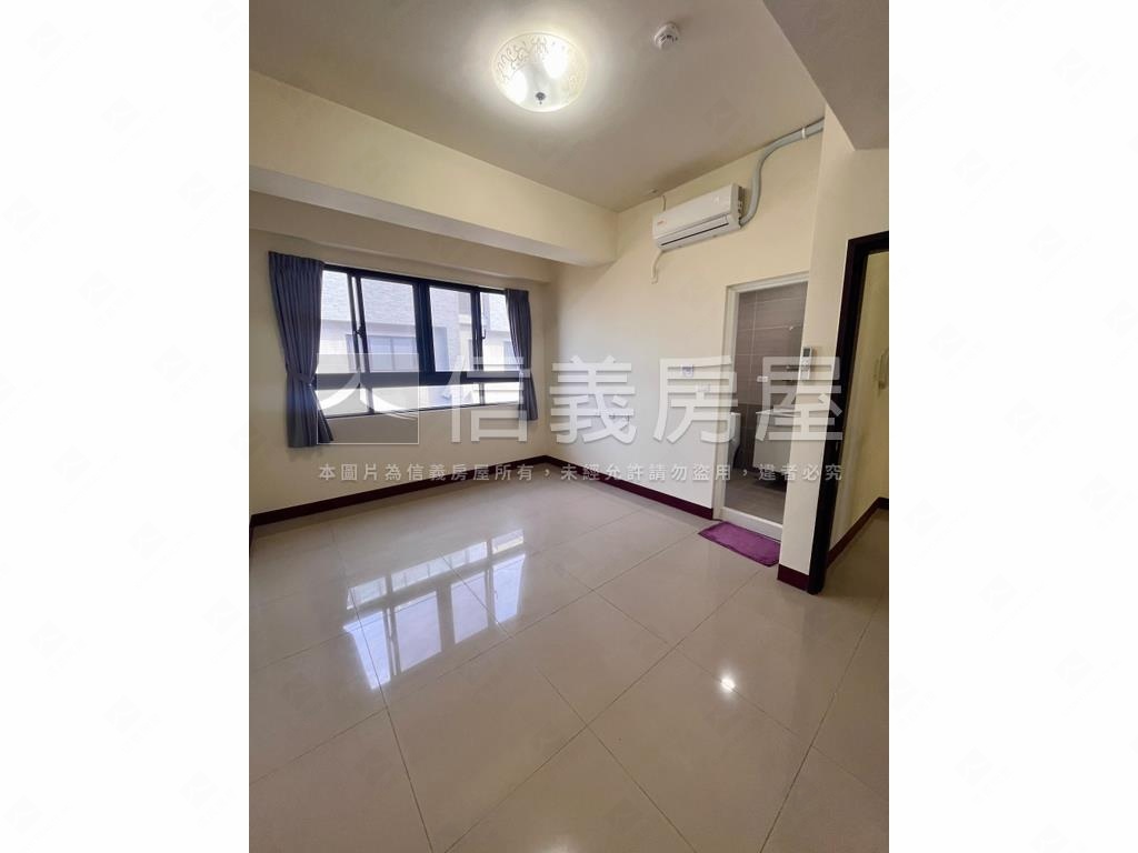 璞悅敦峰美透天房屋室內格局與周邊環境