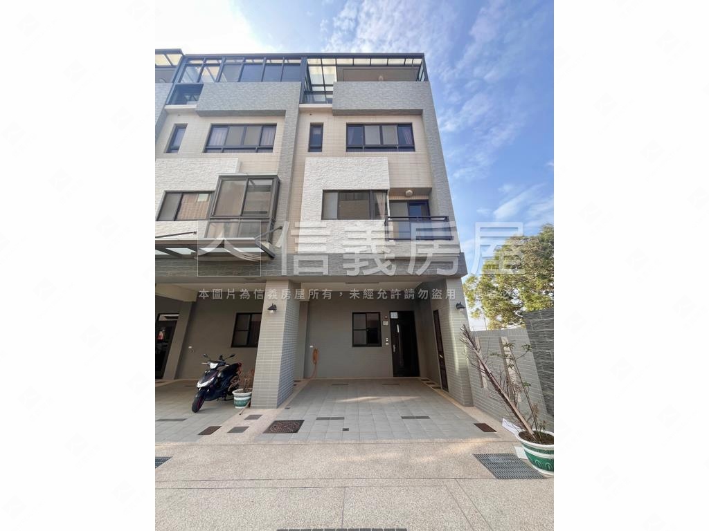 璞悅敦峰美透天房屋室內格局與周邊環境