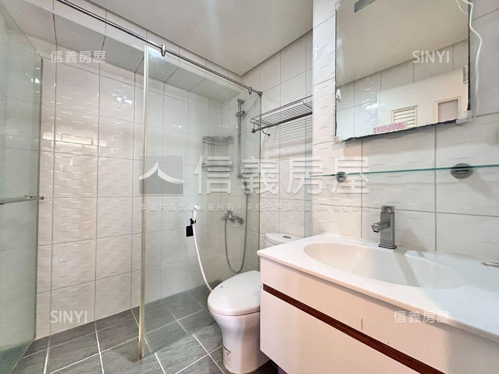 中科俊國朝南視野三房雙車房屋室內格局與周邊環境