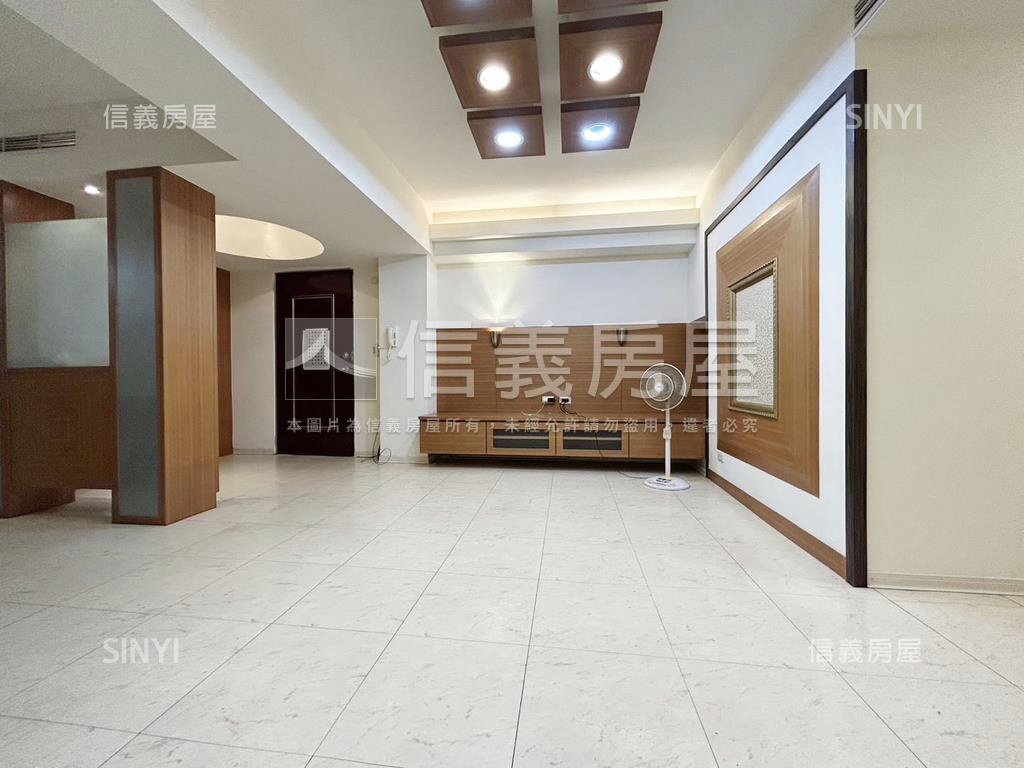 東區管理美廈房屋室內格局與周邊環境