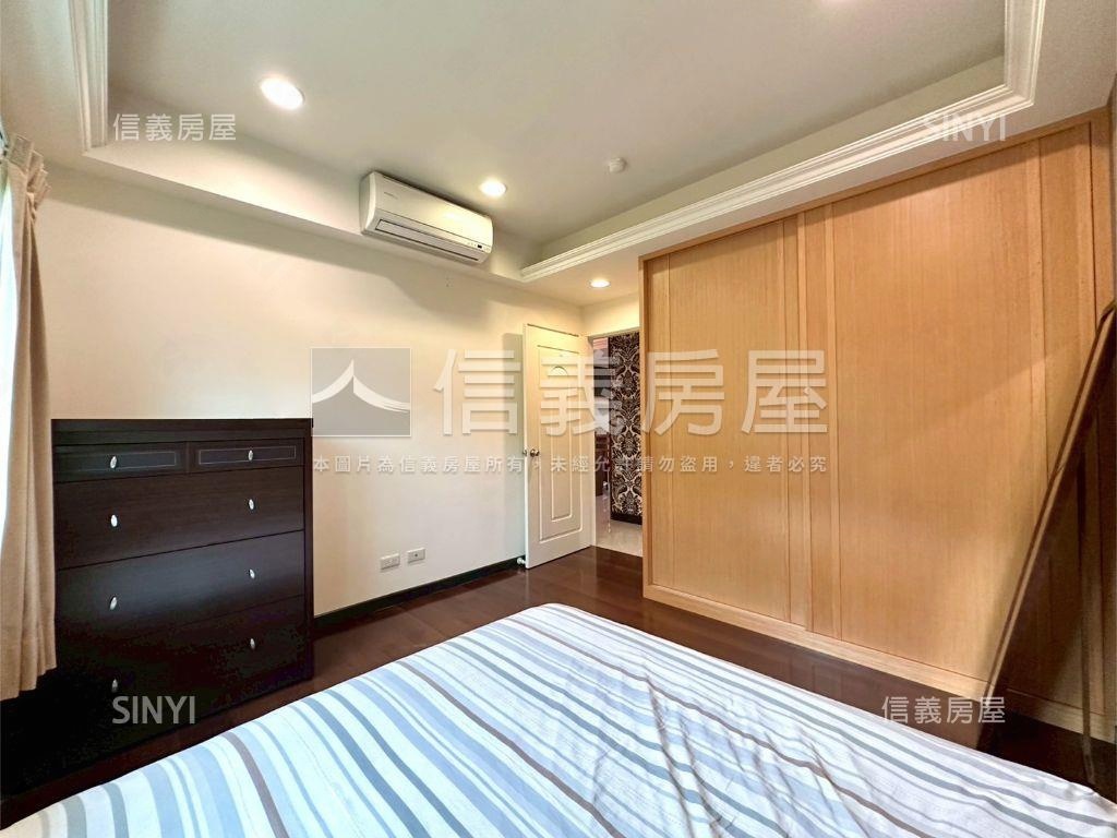 陽光沐浴。稀有３房車位房屋室內格局與周邊環境