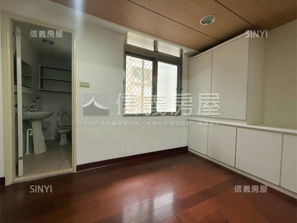 研二低樓層金雞母房屋室內格局與周邊環境