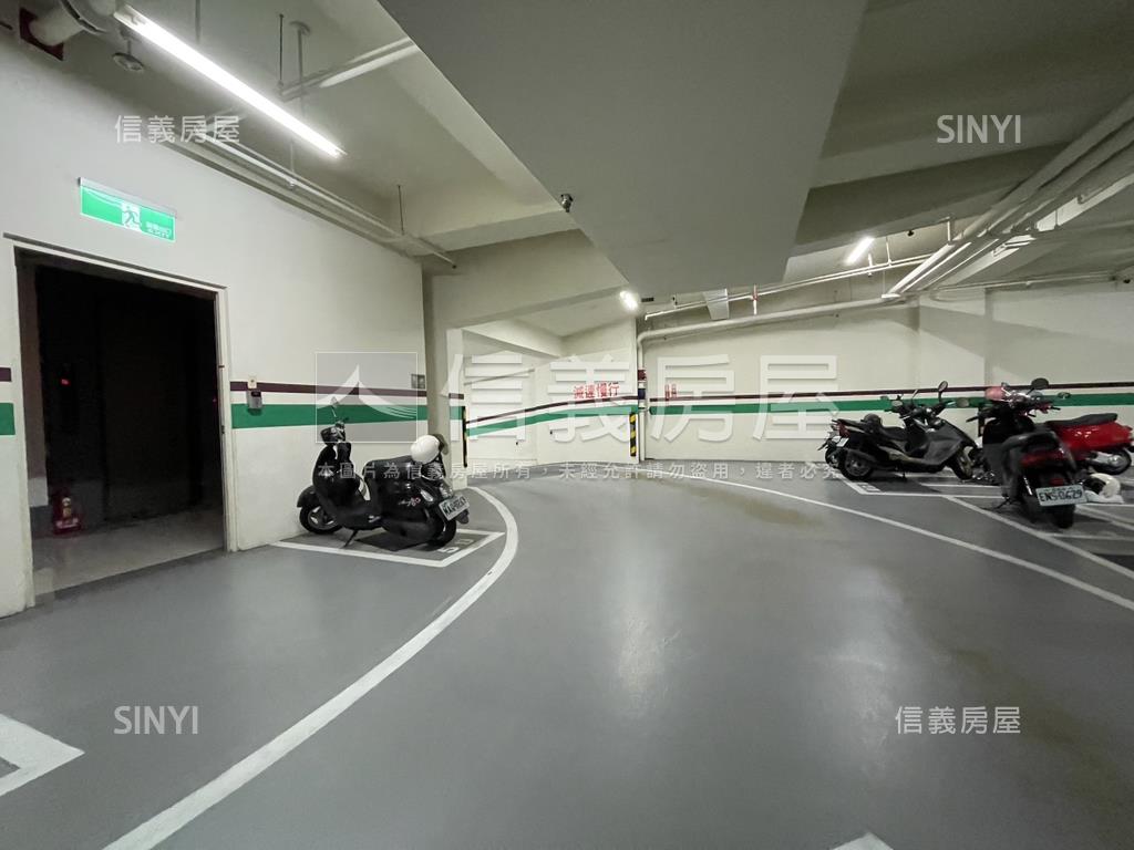 輕屋齡中高樓美三房平車房屋室內格局與周邊環境