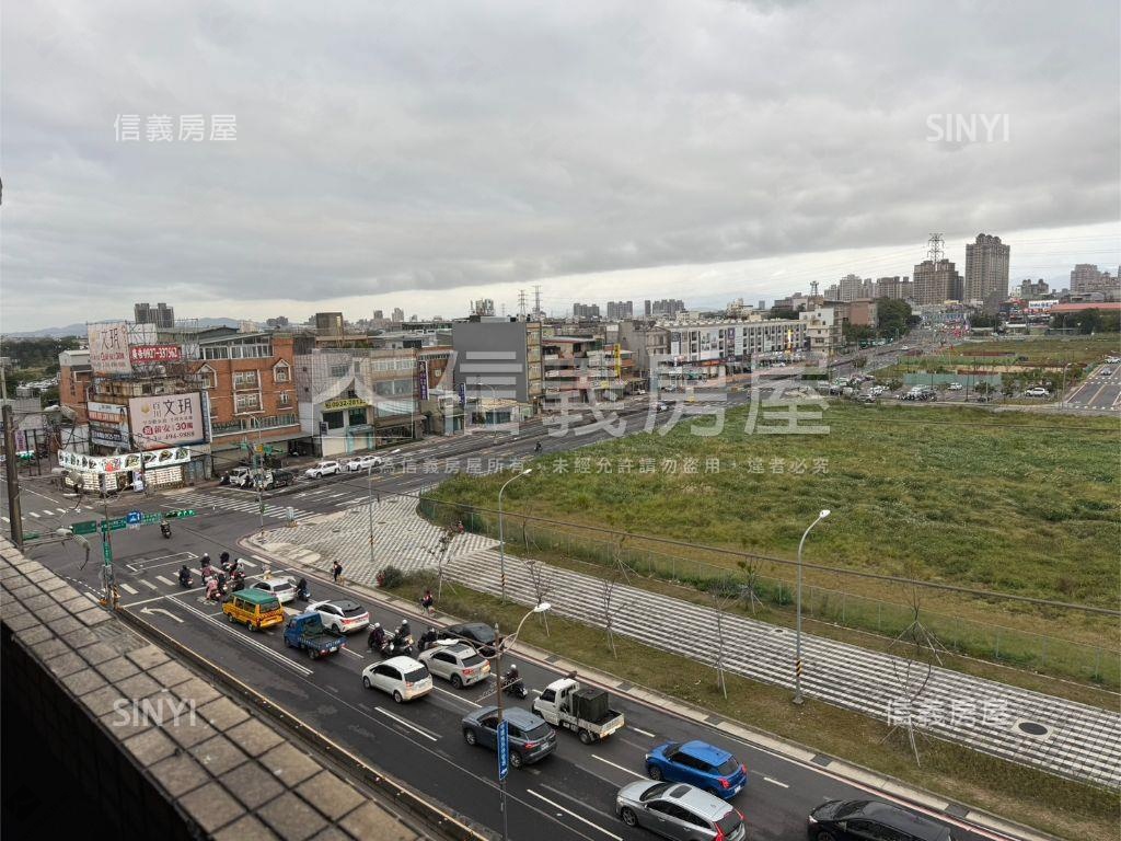 帝王透店★面未來體育園區房屋室內格局與周邊環境