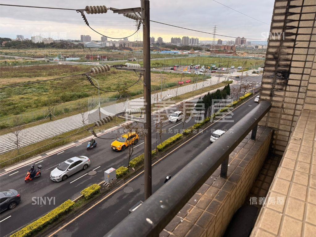 帝王透店★面未來體育園區房屋室內格局與周邊環境