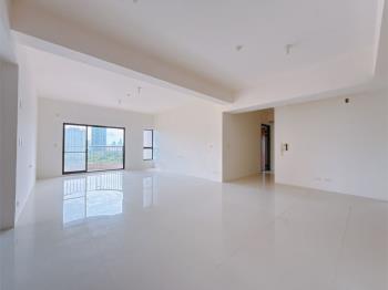 愛河首排️四房雙平車