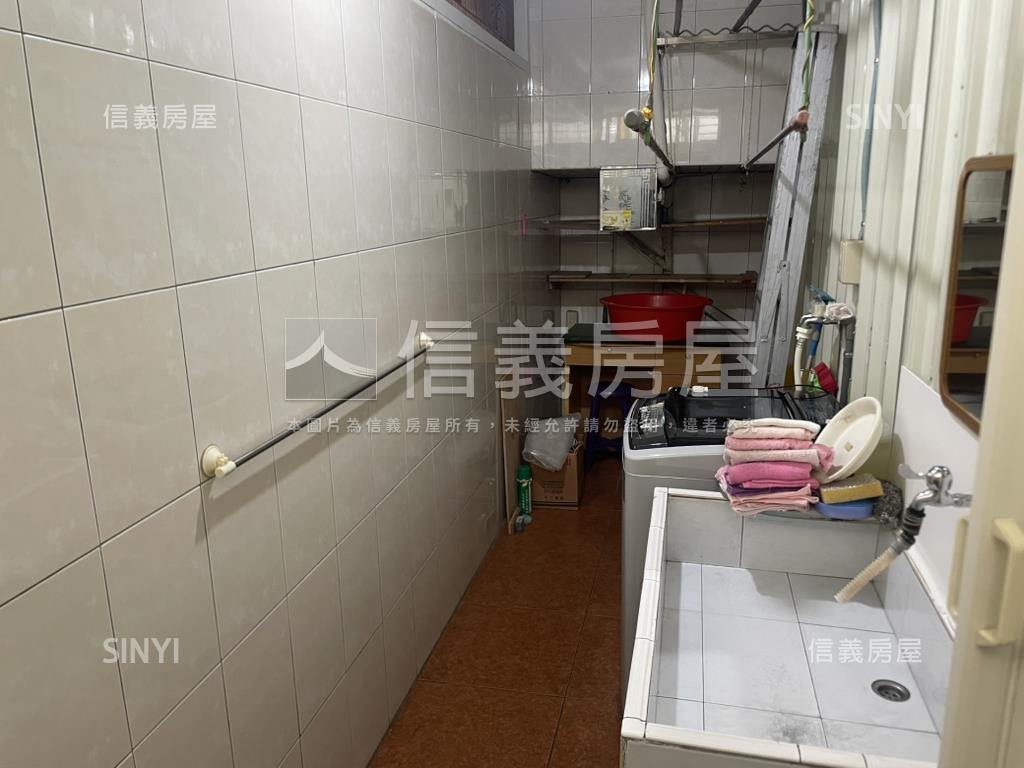 萬隆清心店面房屋室內格局與周邊環境