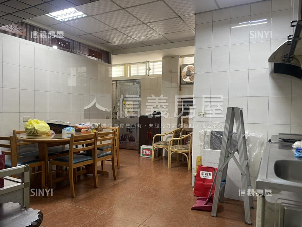 萬隆清心店面房屋室內格局與周邊環境