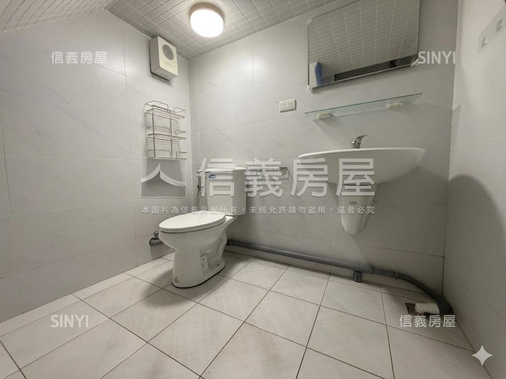 通展輕屋齡正街美車墅房屋室內格局與周邊環境