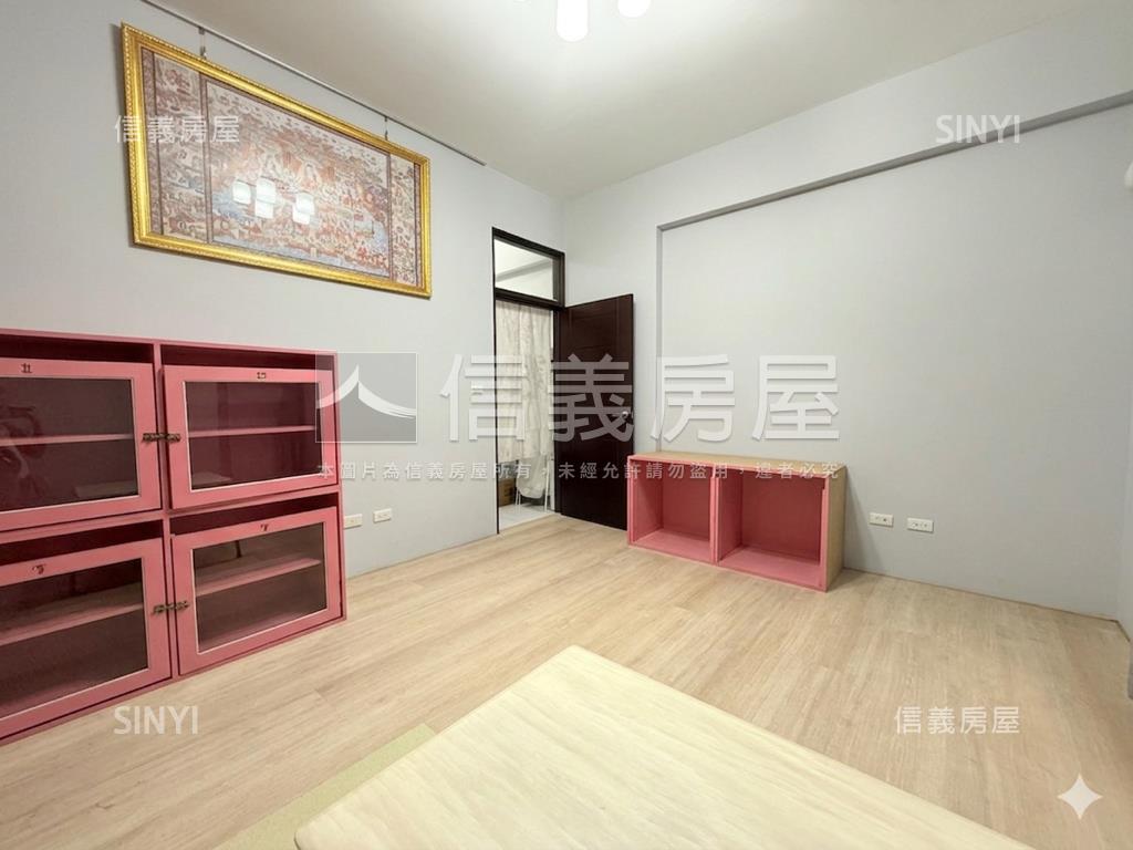 通展輕屋齡正街美車墅房屋室內格局與周邊環境