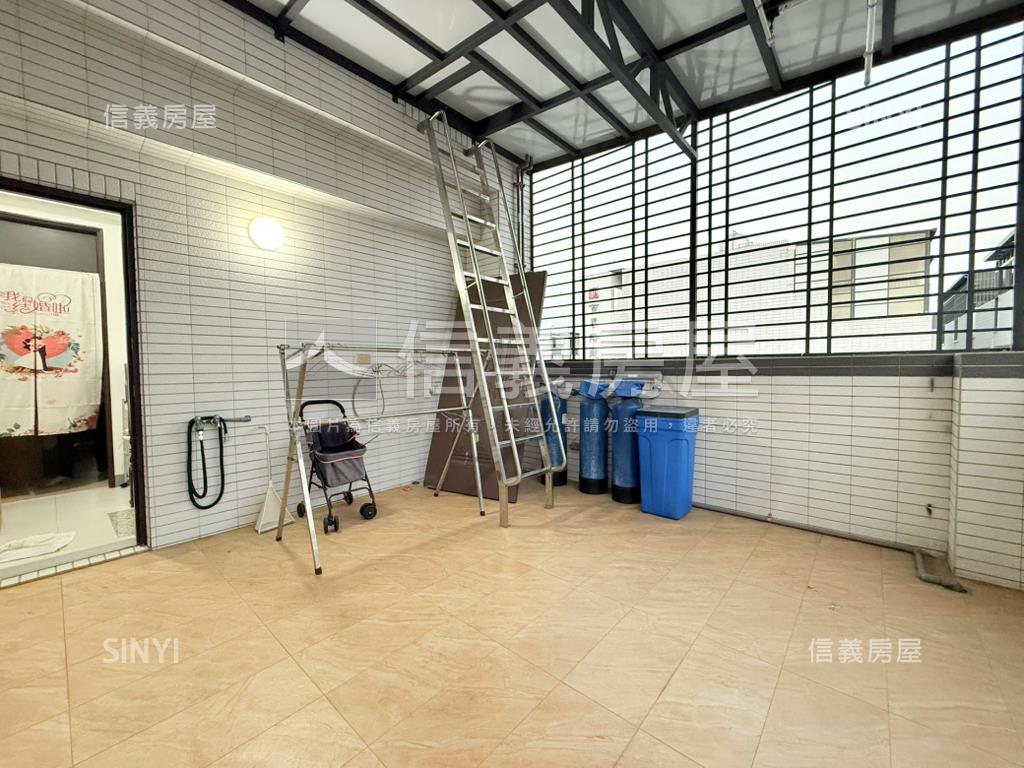 通展輕屋齡正街美車墅房屋室內格局與周邊環境