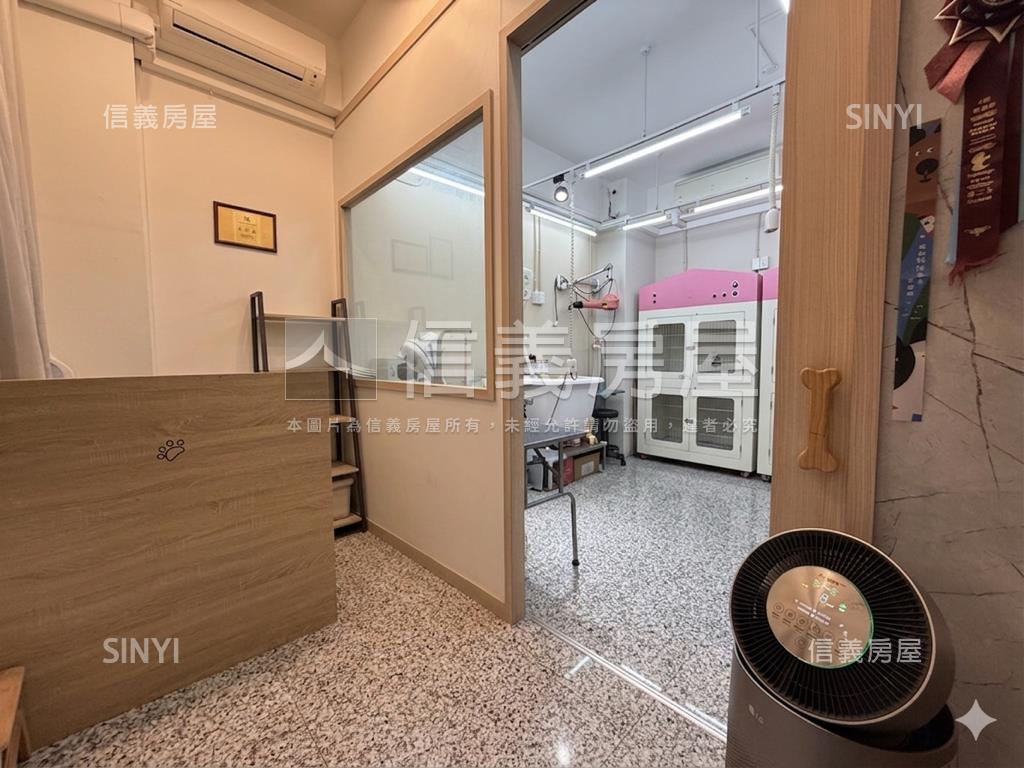 通展輕屋齡正街美車墅房屋室內格局與周邊環境