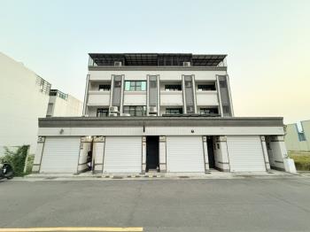 新五甲輕屋齡正街邊間車墅