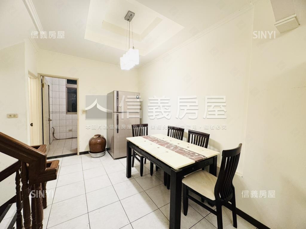 ２５年內低總價５房透天房屋室內格局與周邊環境