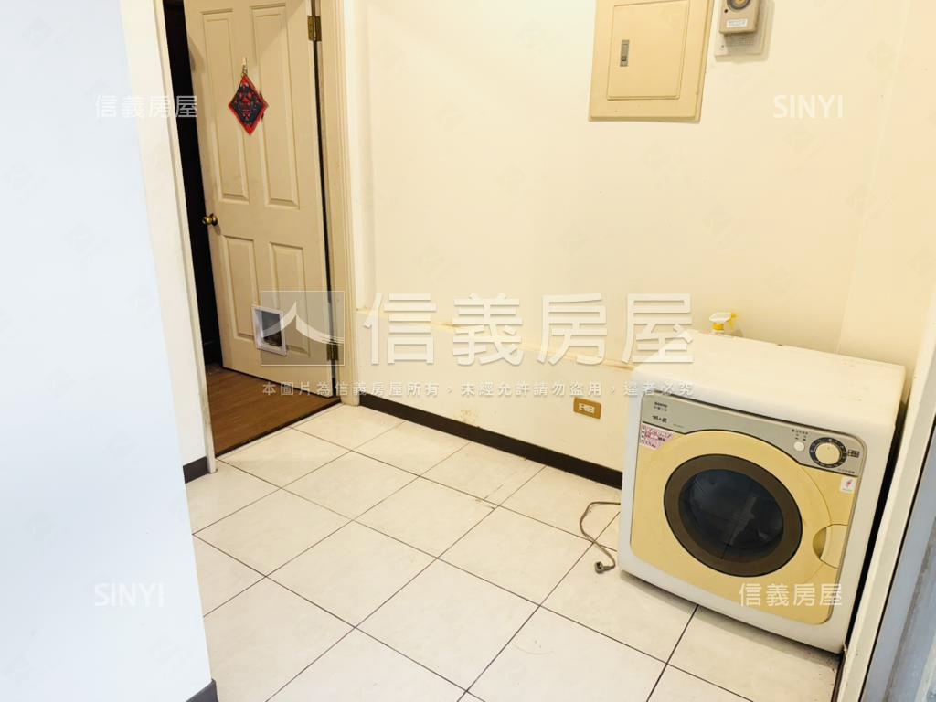 ２５年內低總價５房透天房屋室內格局與周邊環境