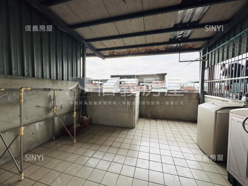 ２５年內低總價５房透天房屋室內格局與周邊環境