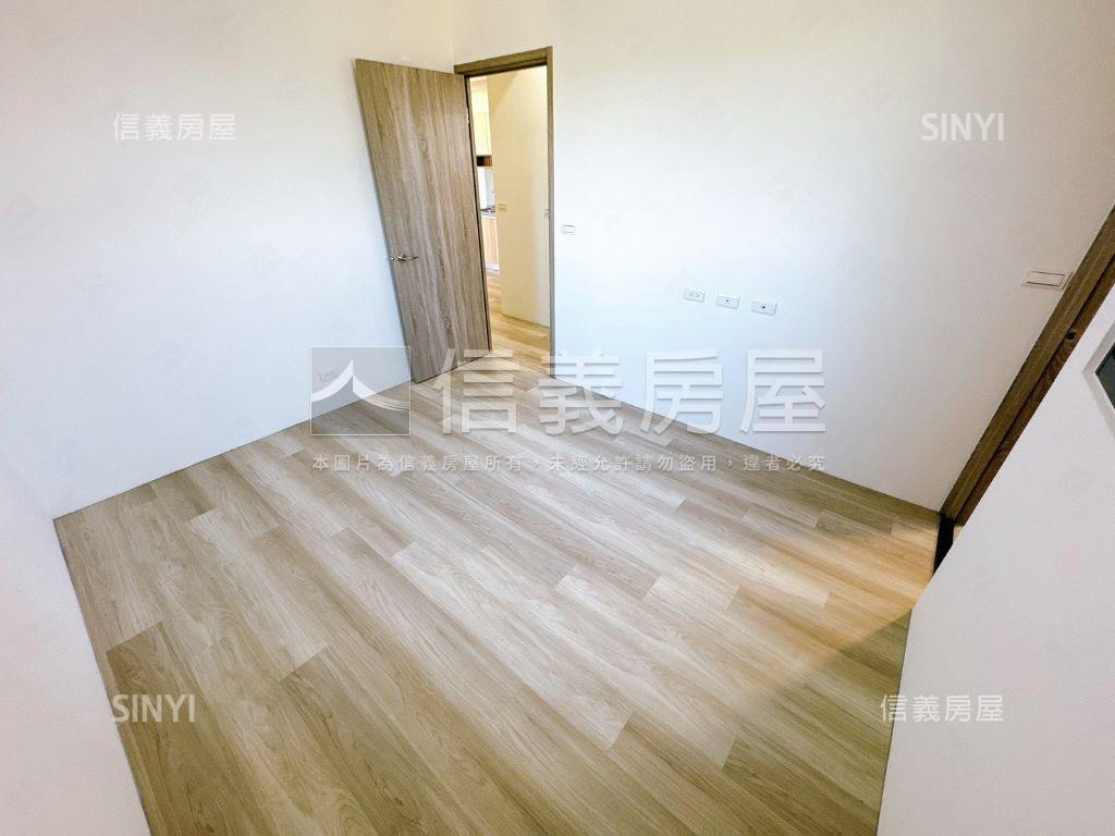 低於實登！一年屋兩房兩衛房屋室內格局與周邊環境