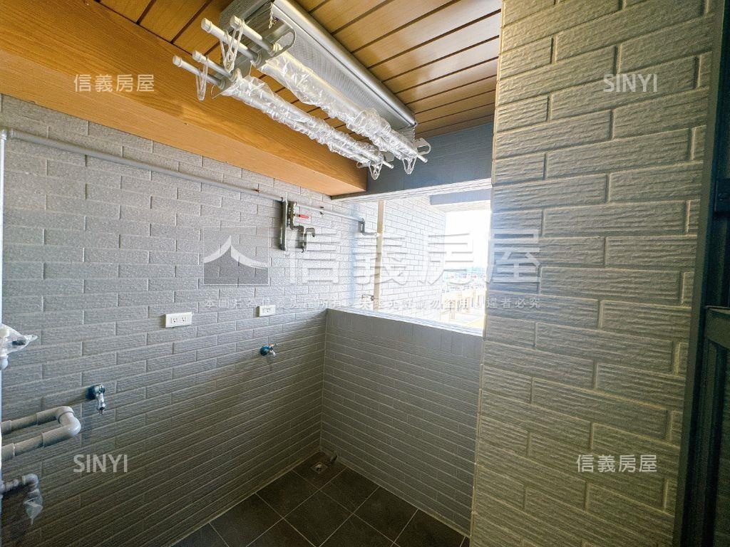 低於實登！一年屋兩房兩衛房屋室內格局與周邊環境