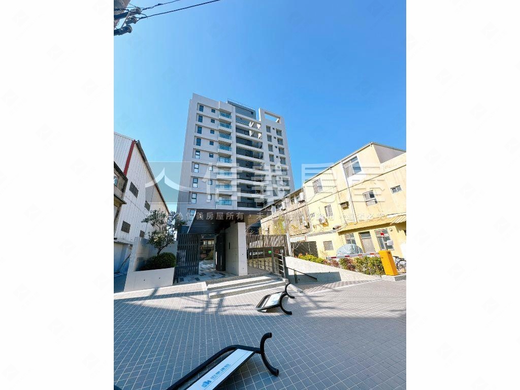 低於實登！一年屋兩房兩衛房屋室內格局與周邊環境