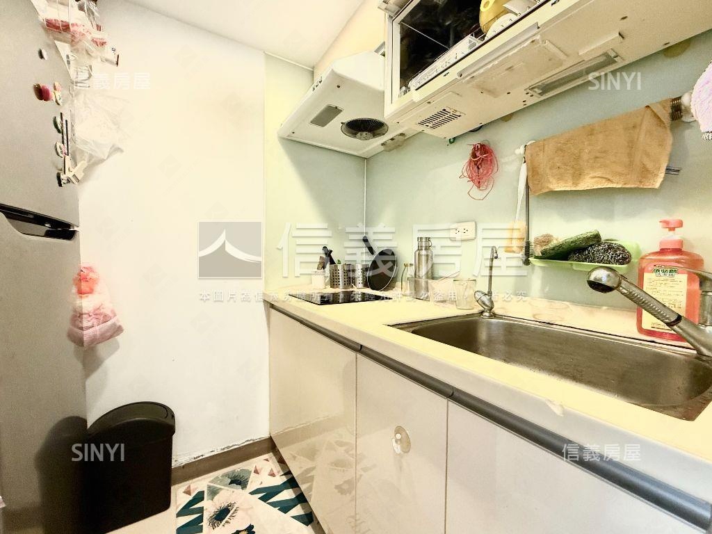 南加州朝南邊間精美裝潢房屋室內格局與周邊環境