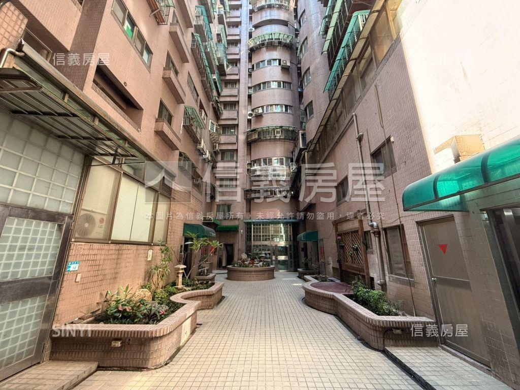 華固三房平面車位房屋室內格局與周邊環境