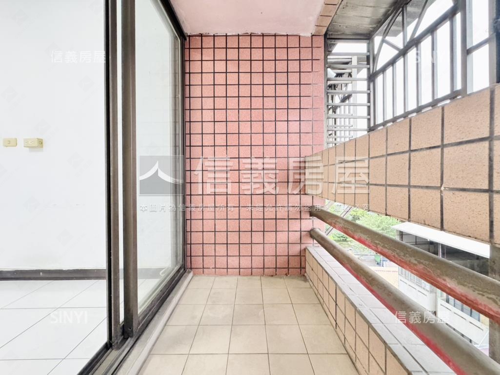 大慶商圈屋況佳次頂大兩房房屋室內格局與周邊環境