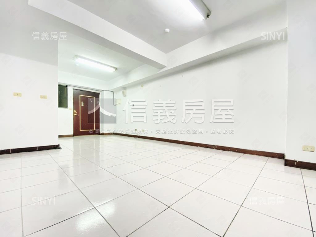 大慶商圈屋況佳次頂大兩房房屋室內格局與周邊環境