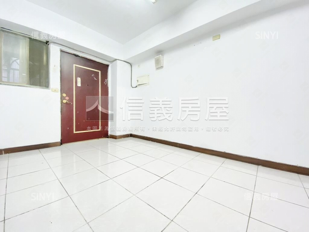 大慶商圈屋況佳次頂大兩房房屋室內格局與周邊環境