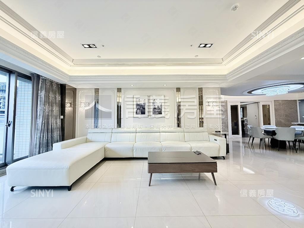 中港一方四房四衛三平車房屋室內格局與周邊環境