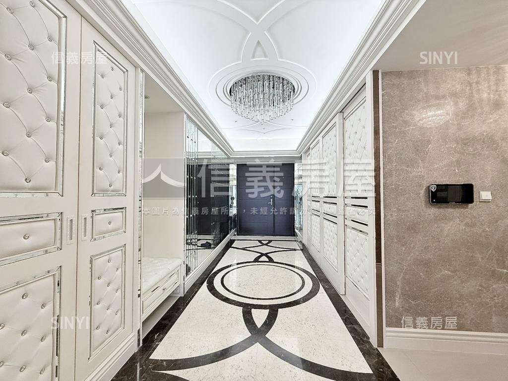 中港一方四房四衛三平車房屋室內格局與周邊環境