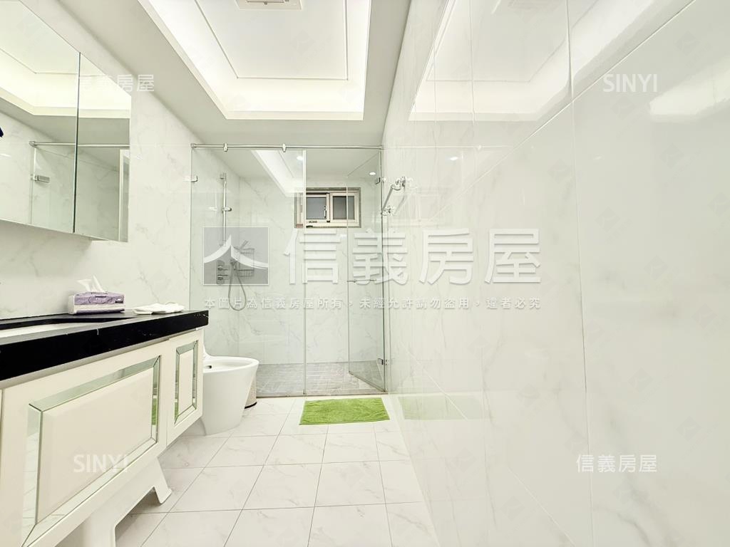 中港一方四房四衛三平車房屋室內格局與周邊環境