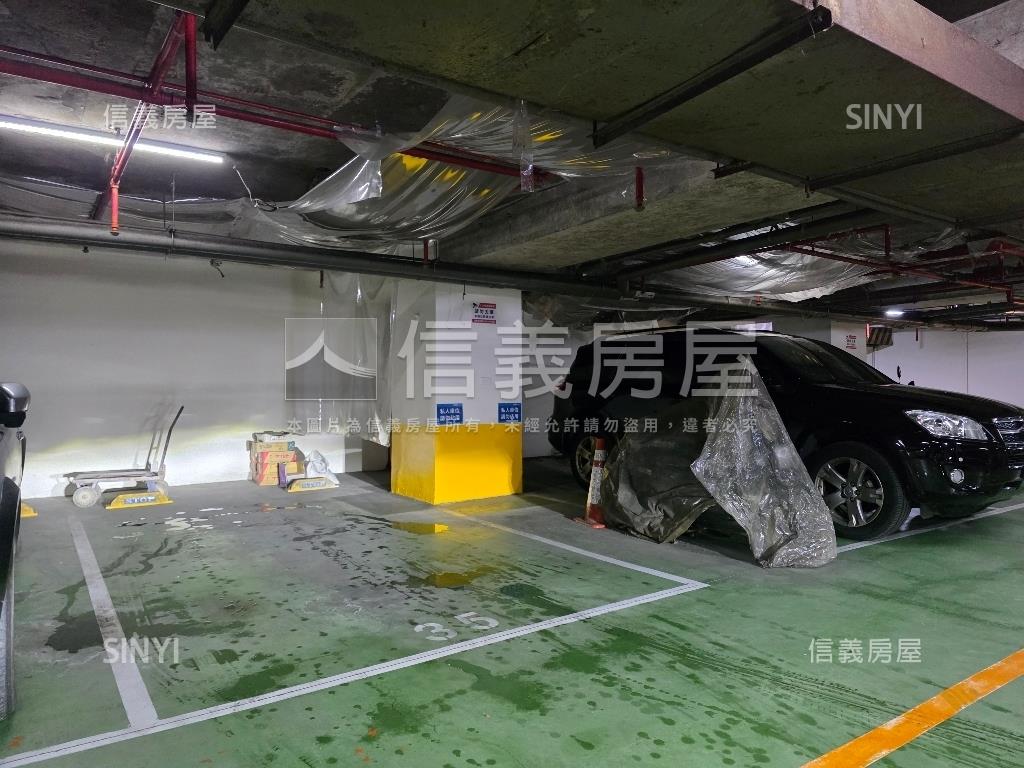 雙敦學區有管理坡平大車位房屋室內格局與周邊環境