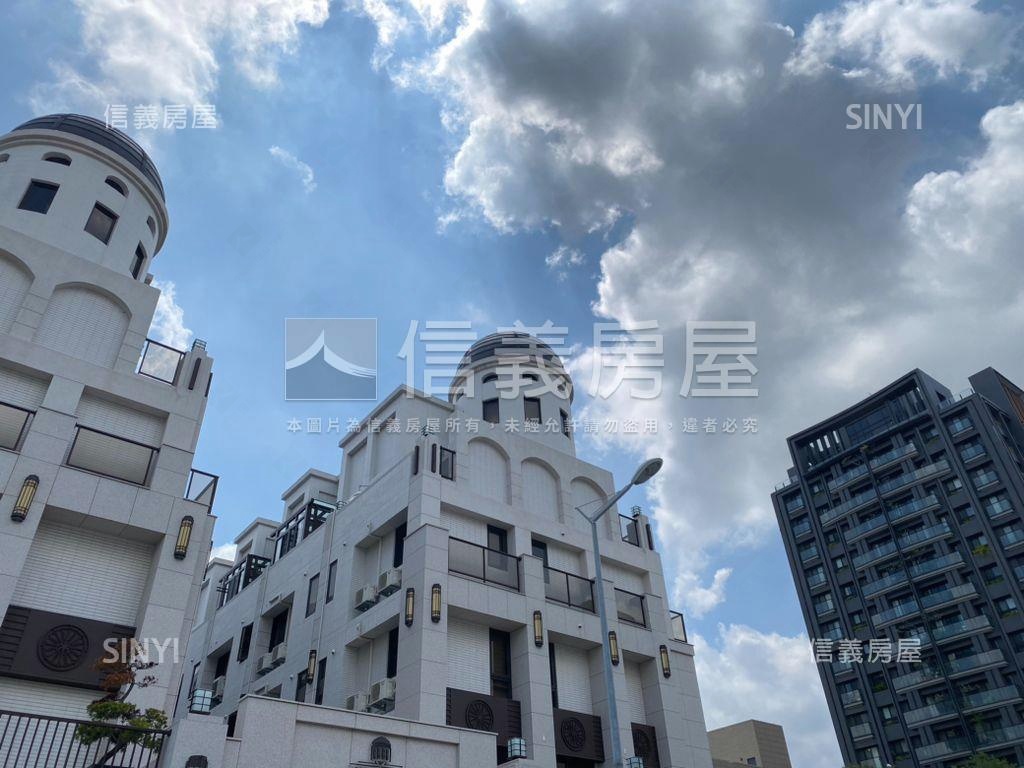 單元三朝南角間店墅房屋室內格局與周邊環境