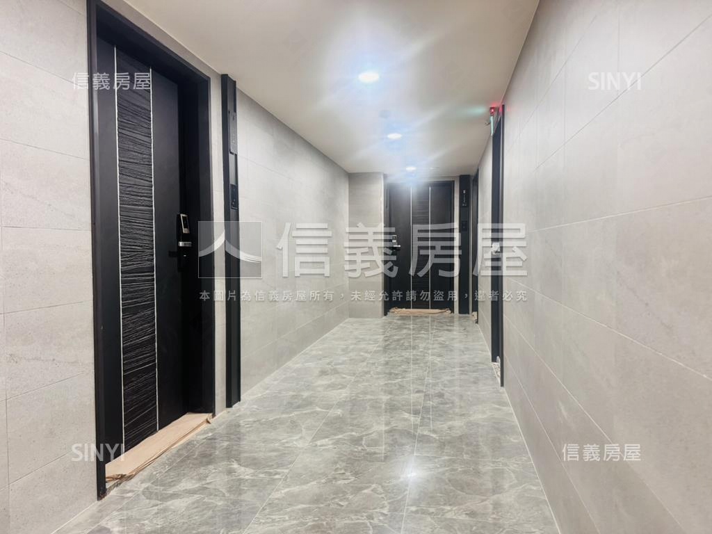 築禾忠孝苑二房平面車位房屋室內格局與周邊環境