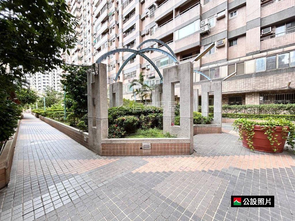 美麗殿經典一大房有陽台讚房屋室內格局與周邊環境