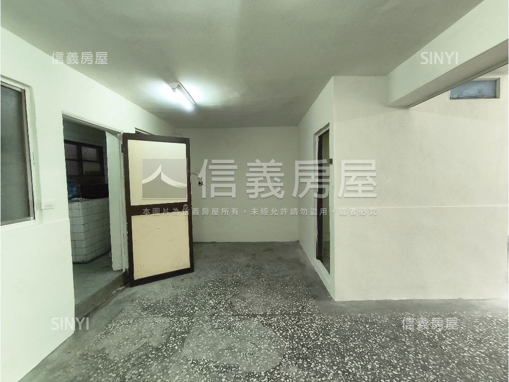 近捷運騎樓面寬店住房屋室內格局與周邊環境