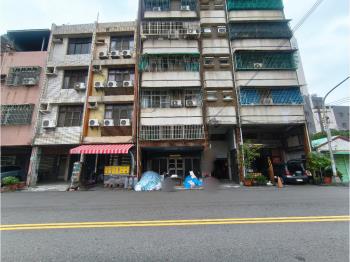 近捷運騎樓面寬店住