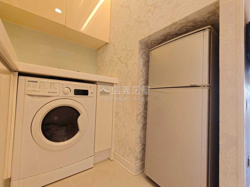 市府捷運邊間富裔館房屋室內格局與周邊環境