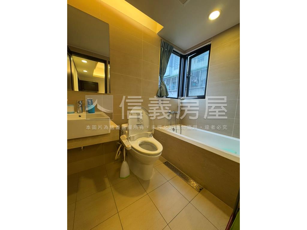 圓山敦美苑２＋１房珠寶盒房屋室內格局與周邊環境