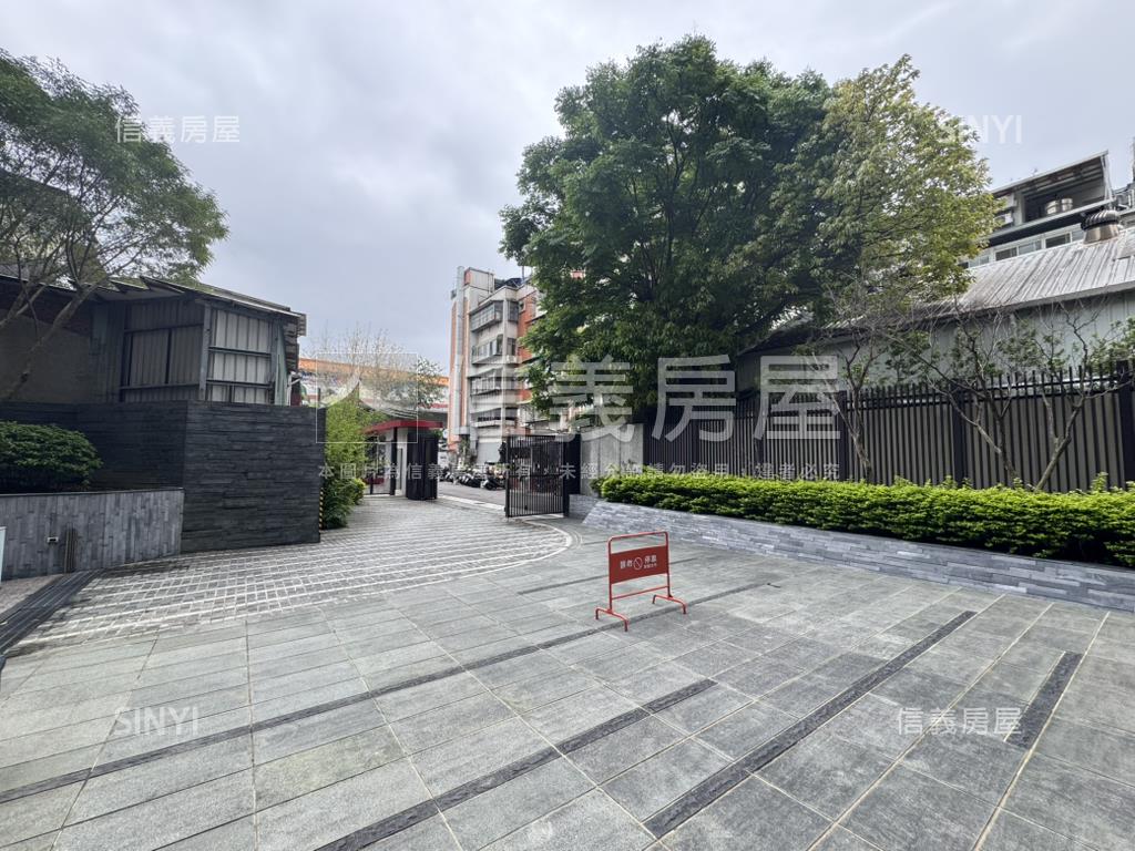 圓山敦美苑２＋１房珠寶盒房屋室內格局與周邊環境