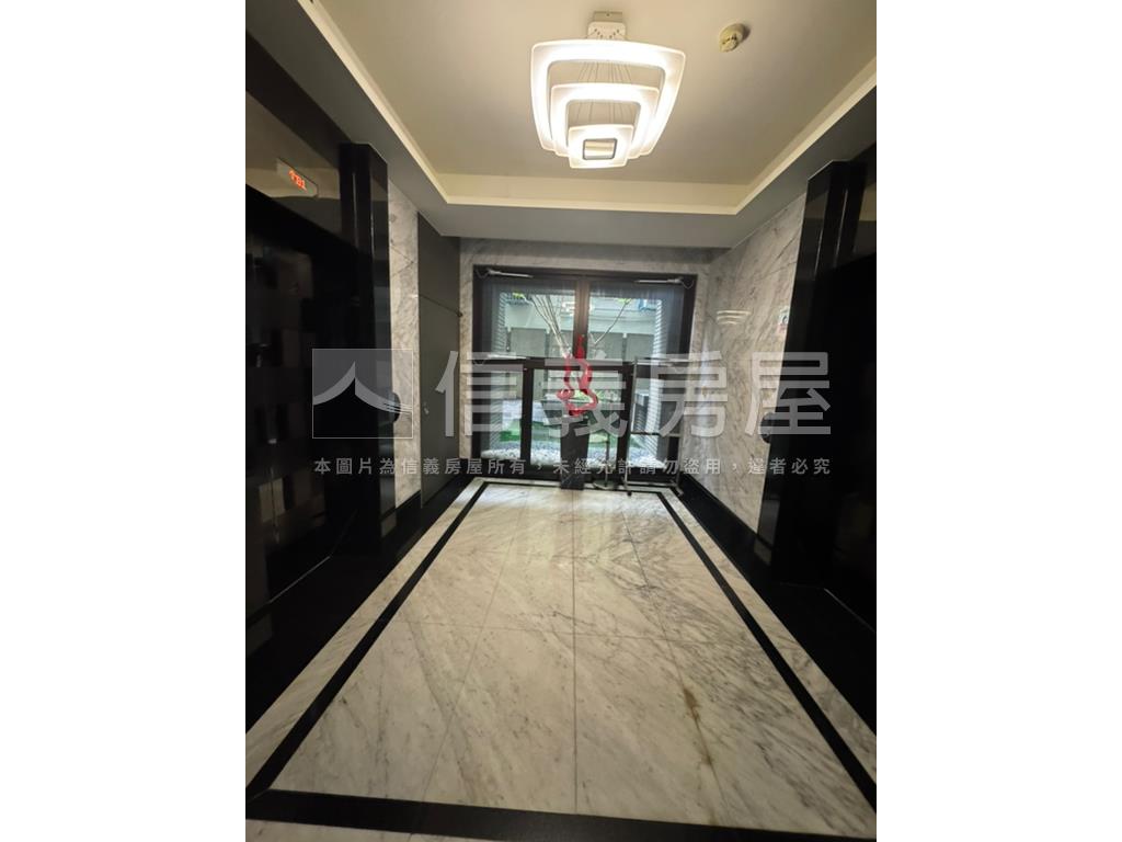 圓山敦美苑２＋１房珠寶盒房屋室內格局與周邊環境