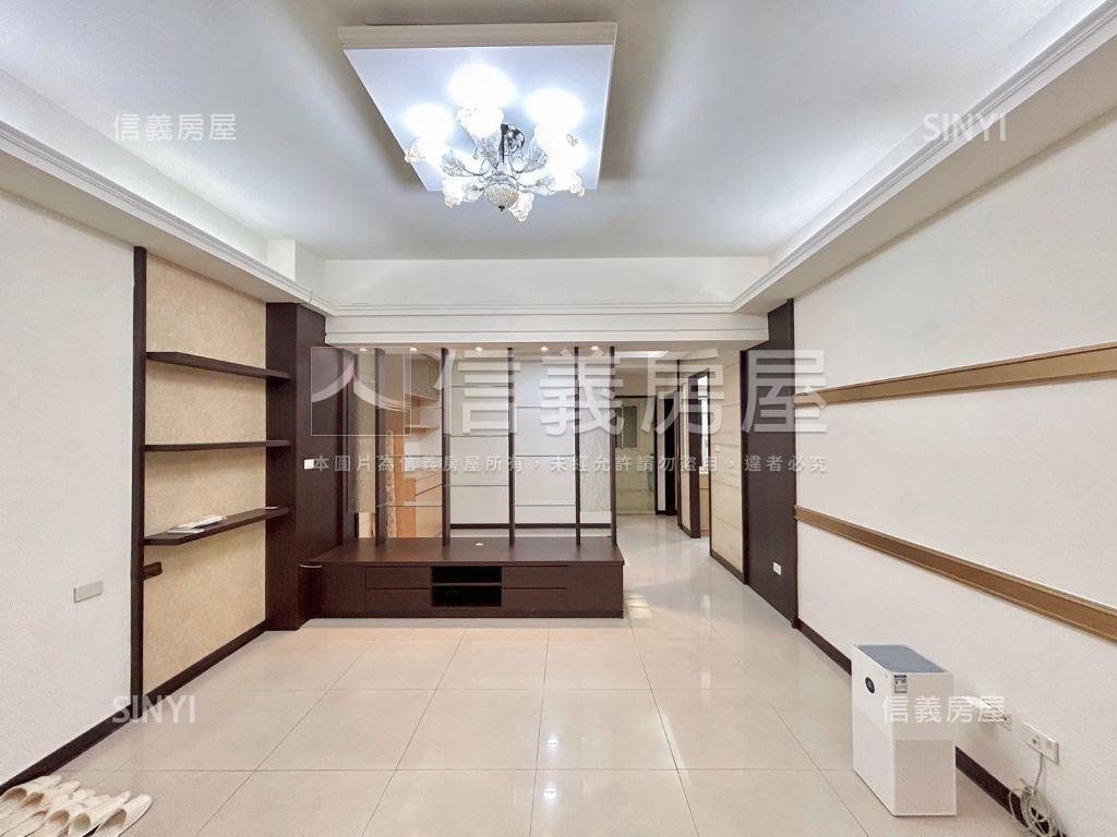 爵士悅三房附平面車位房屋室內格局與周邊環境