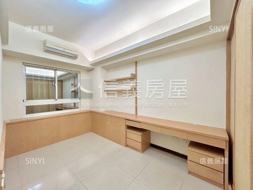 爵士悅三房附平面車位房屋室內格局與周邊環境