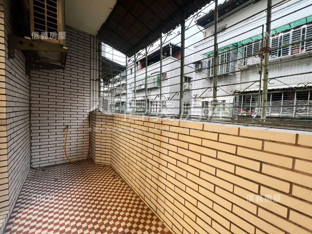 僑中邊間美宅房屋室內格局與周邊環境