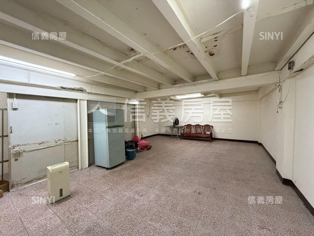 重新路五段優質廠辦房屋室內格局與周邊環境