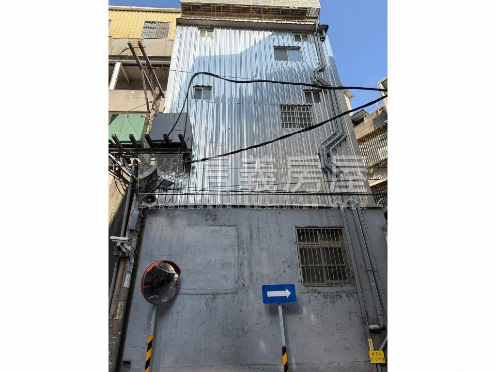 重新路五段優質廠辦房屋室內格局與周邊環境