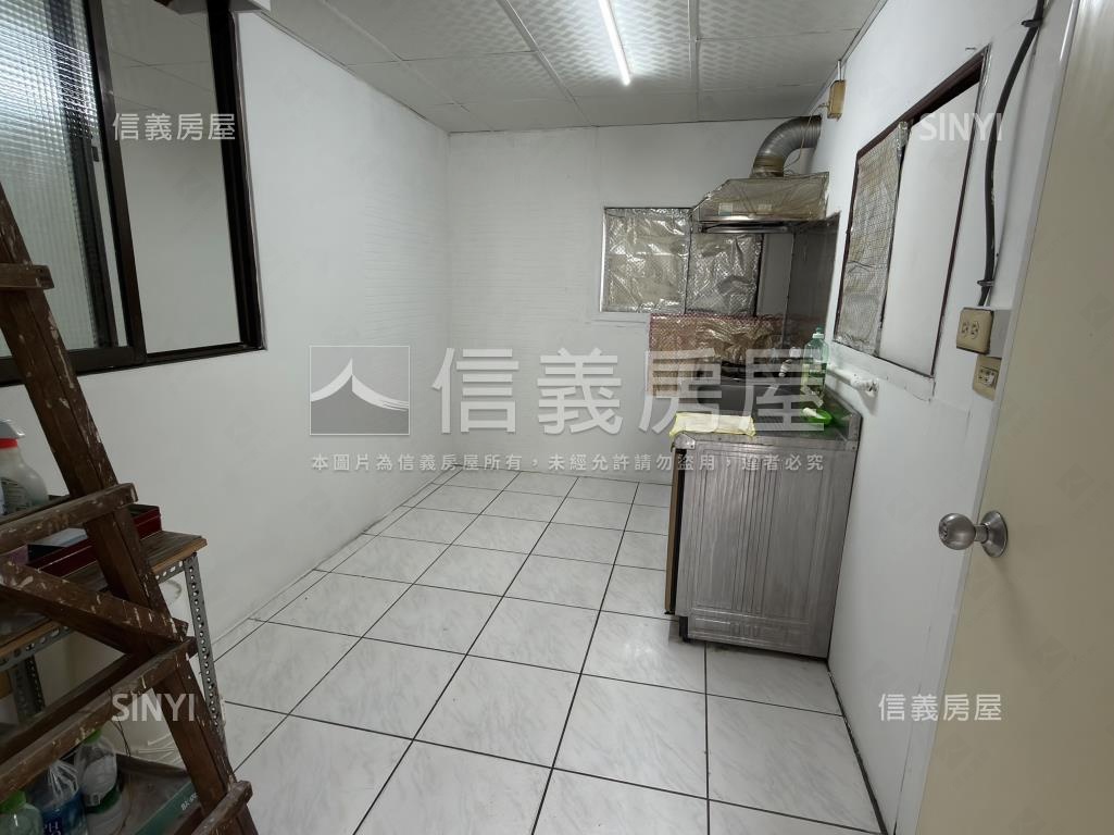 近勤美河畔旁四房公寓房屋室內格局與周邊環境