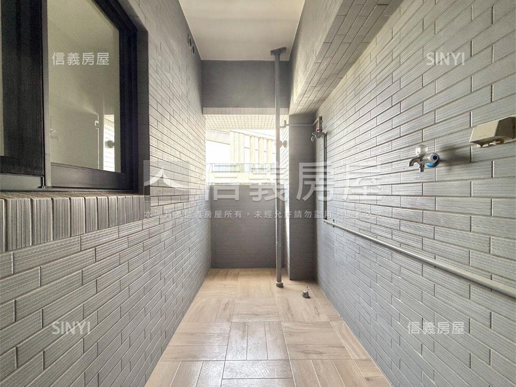 皇龍大砌三房大平車房屋室內格局與周邊環境